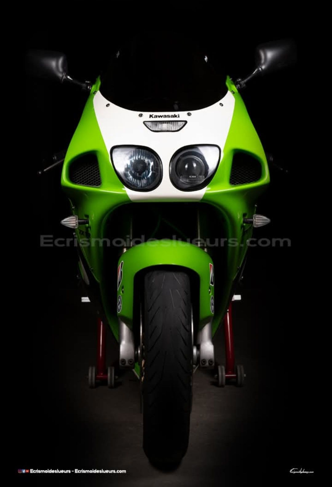 のんページ Tony - The Kawasaki Ninja ZX-7R is the undisputed iron-jawed
