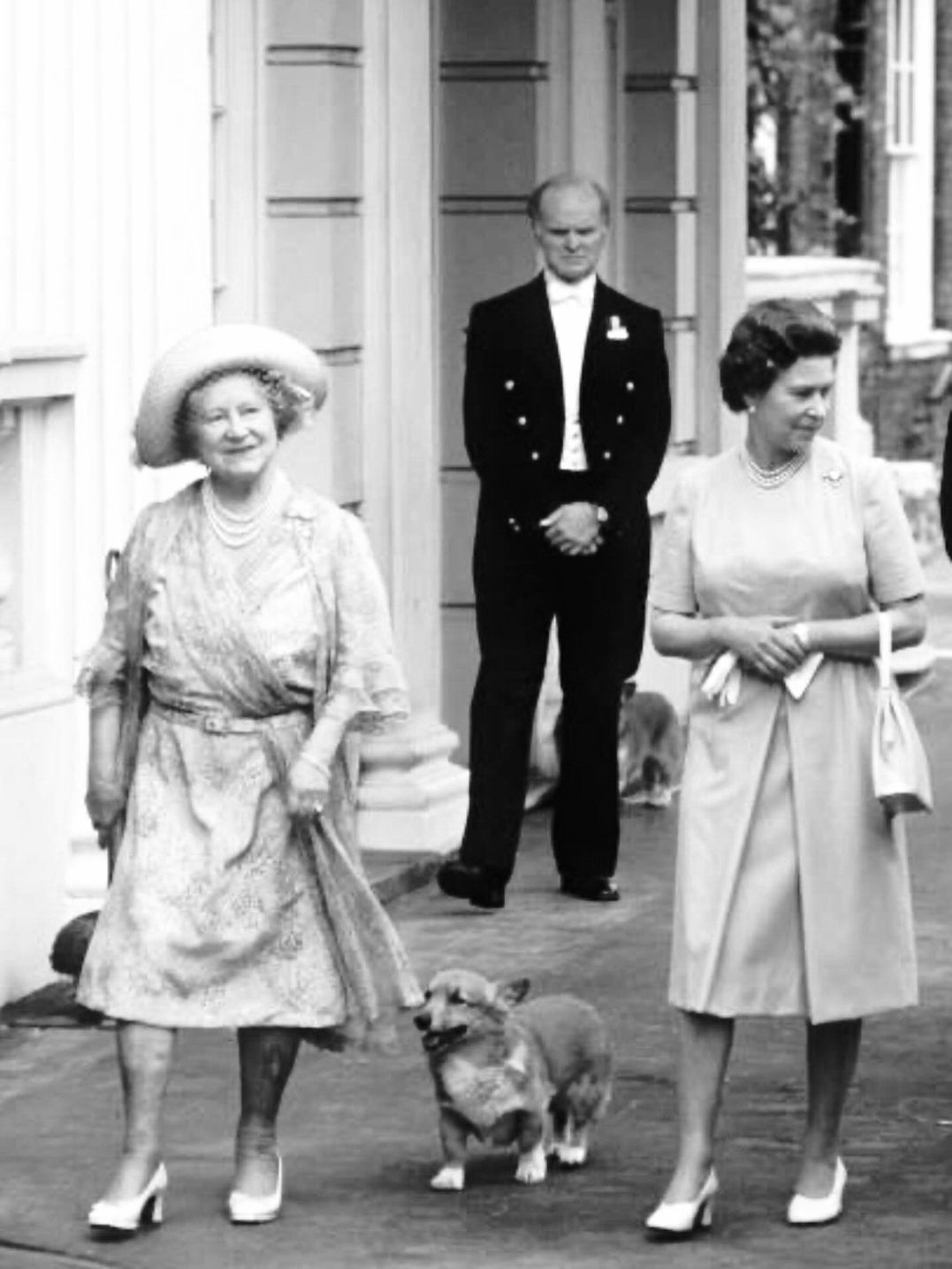 A rare 1980 photograph of Queen Elizabeth, the Queen Mother
