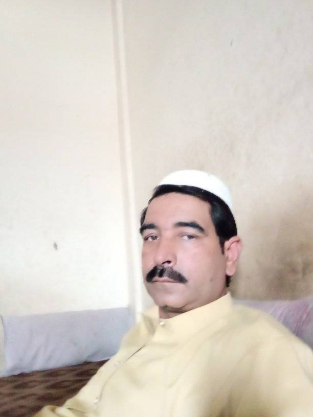 M Riaz