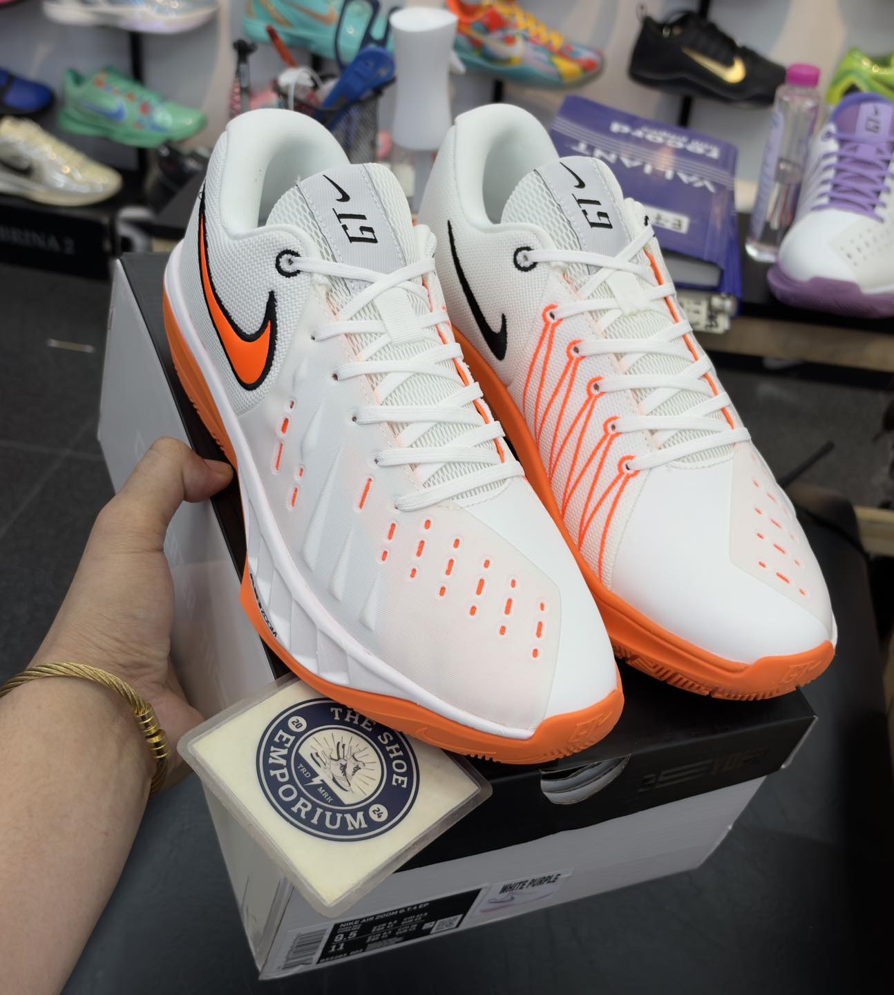 Air Zoom G.T. Cut Academy 2 EP 'White Safety Orange'.🤍🍑