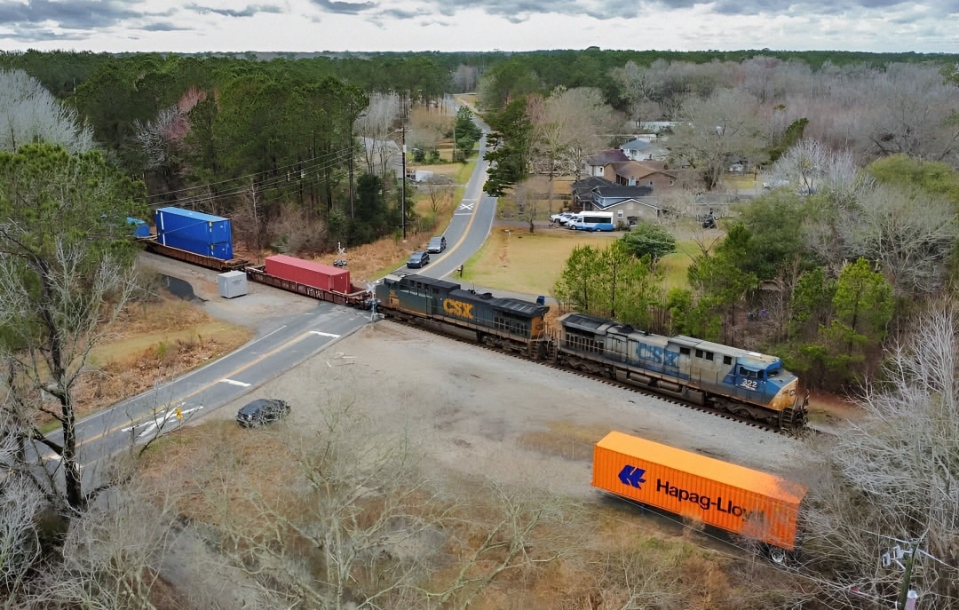 LIVE - A CSX freight train, powered by two distinctive units (including ...