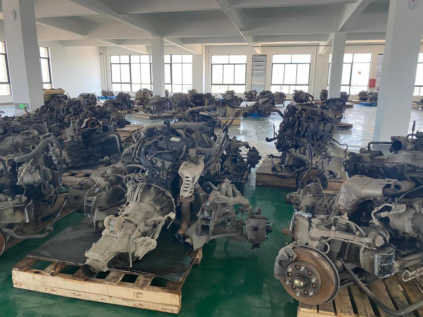 At Bruce engines and gearbox , we bring you engines and gearbox for ...