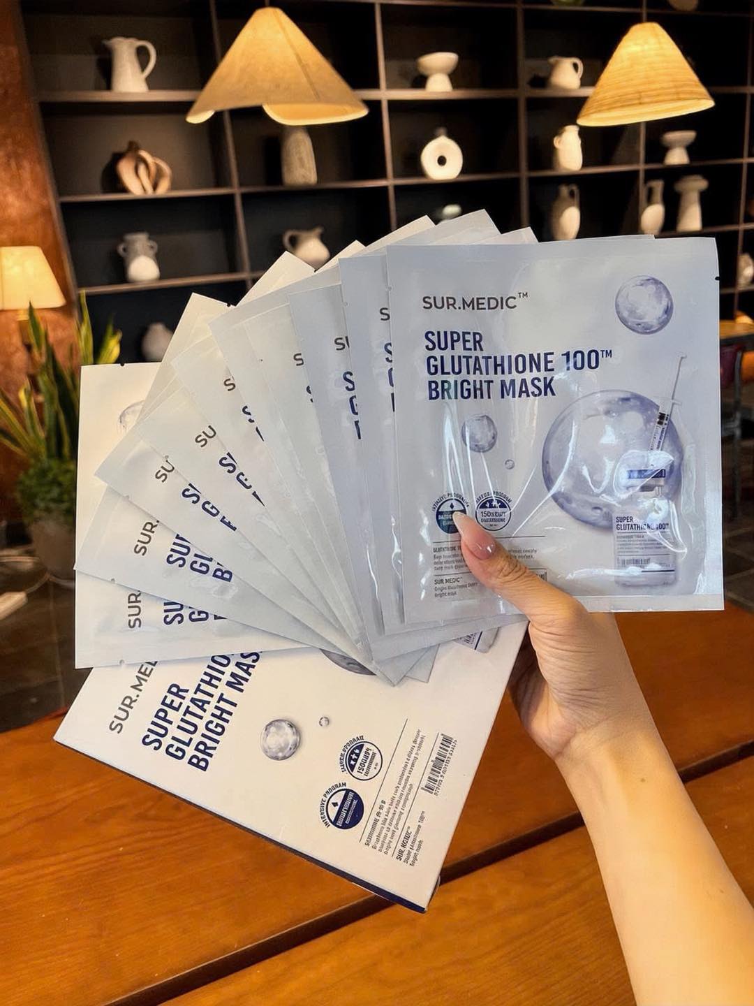 mặt nạ super glutathione 100 bright mask ✨ 𝐌𝐚̣̆𝐭 𝐍𝐚̣ 𝐒𝐮𝐫.𝐌𝐞𝐝𝐢𝐜 𝐒𝐮𝐩𝐞𝐫 𝐆𝐥𝐮𝐭𝐚𝐭𝐡𝐢𝐨𝐧𝐞 𝟏𝟎𝟎 𝐁𝐫𝐢𝐠𝐡𝐭 𝐌𝐚𝐬𝐤 💙 Làn da xỉn màu, thiếu sức sống? Đắp ngay Sur.Medic để cấp ẩm và giúp da trông rạng rỡ, căng it helps leave the CLn Acne Cleanser 100ml Format:120 Vegane Kapseln BF2025