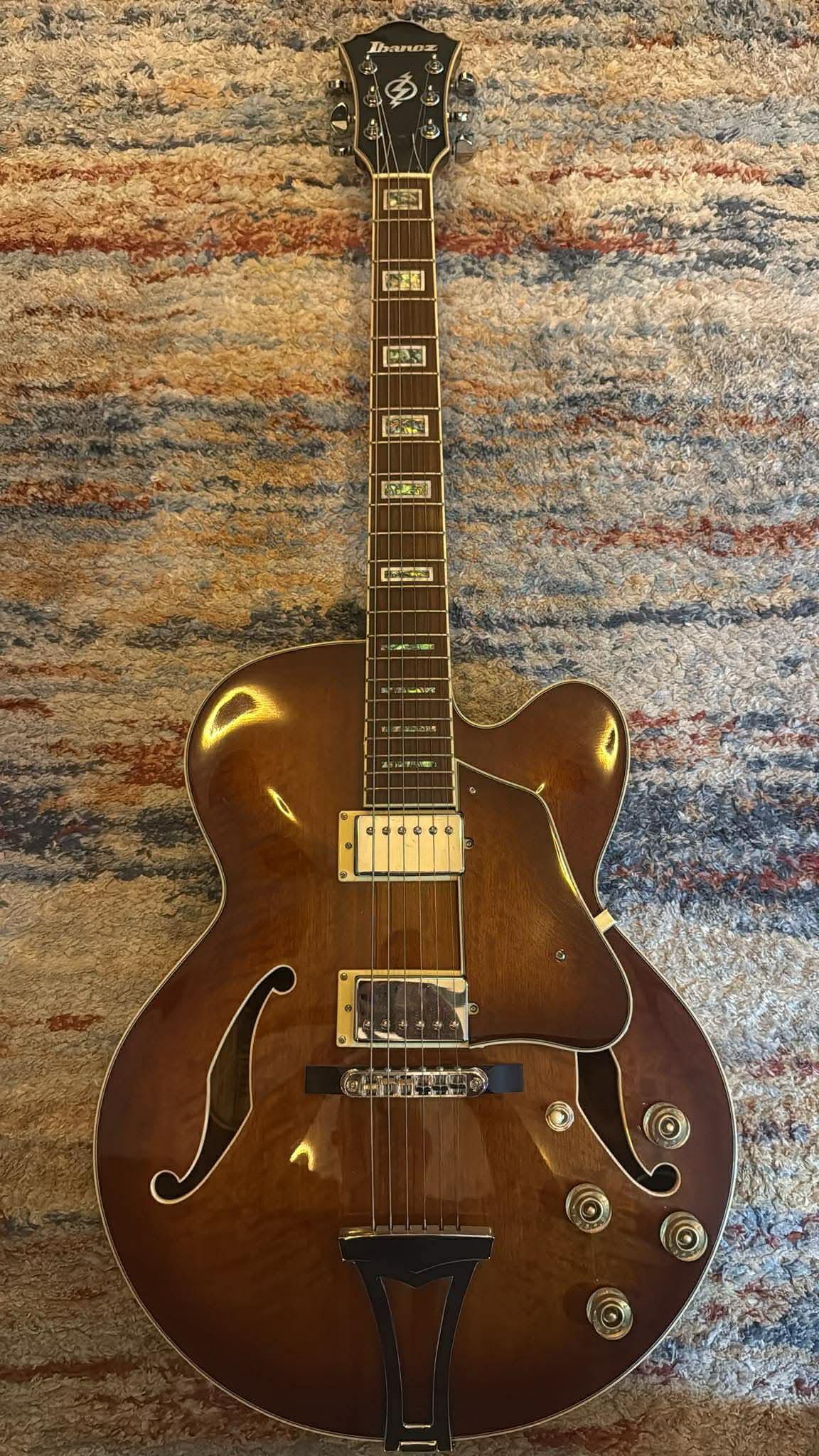 Ibanez Artcore AF85 VLS guitar review and discussion