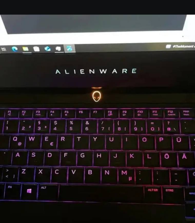 Dell Alienware 15 R3 15.60 (Intel Core i7-7700HQ) (Defekt) in Langnau