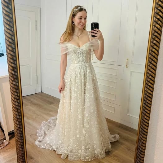pregnancy formal dresses Tess discontinue Size:EU 42 / US 10.5-11 It will be a Semi-Formal Dresses | David's