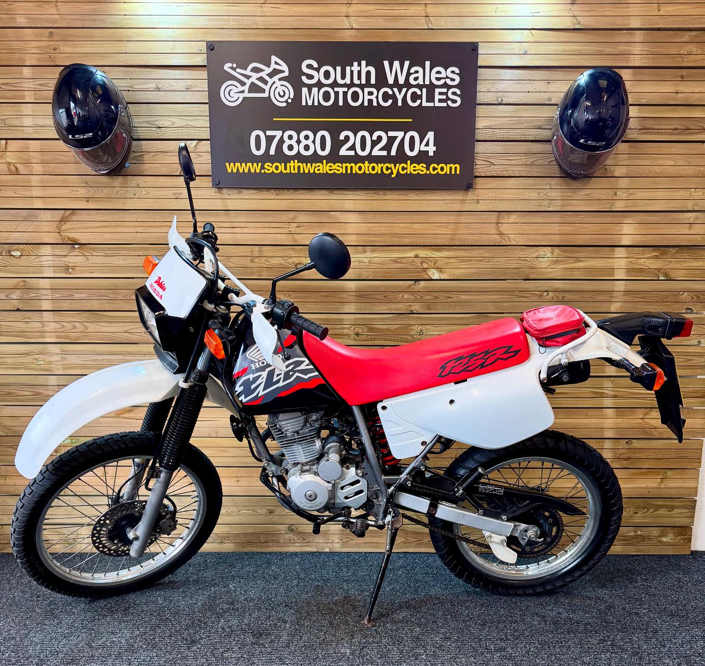 Honda XLR 125 / 1999 T registration / only 8654 miles / full 