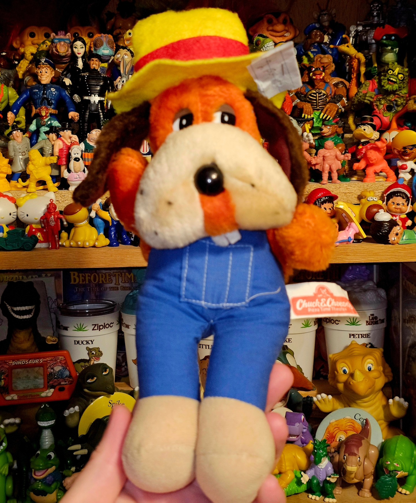 Vintage Jasper T. Jowls plush toy from Chuck E. Cheese's