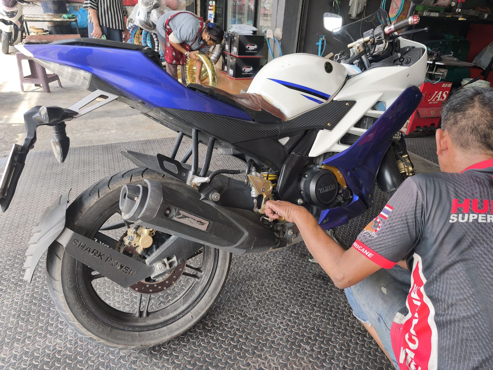 Capy Racing Shop... - Capy Racing Shop หมวกกันน็อค