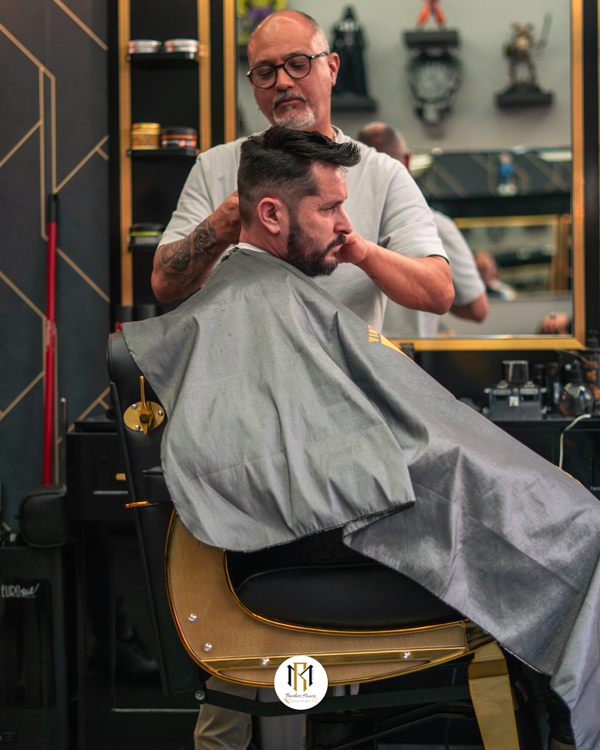M&R Barber House