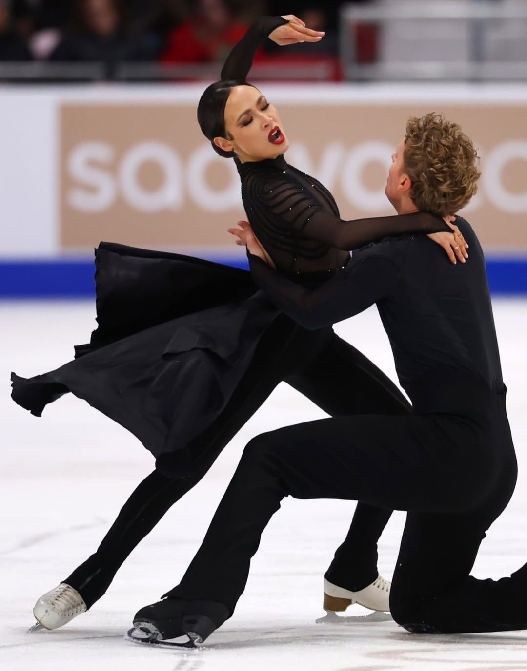 Maria - Incredible ice dancing pair, Team USA Madison Chock and Evan ...