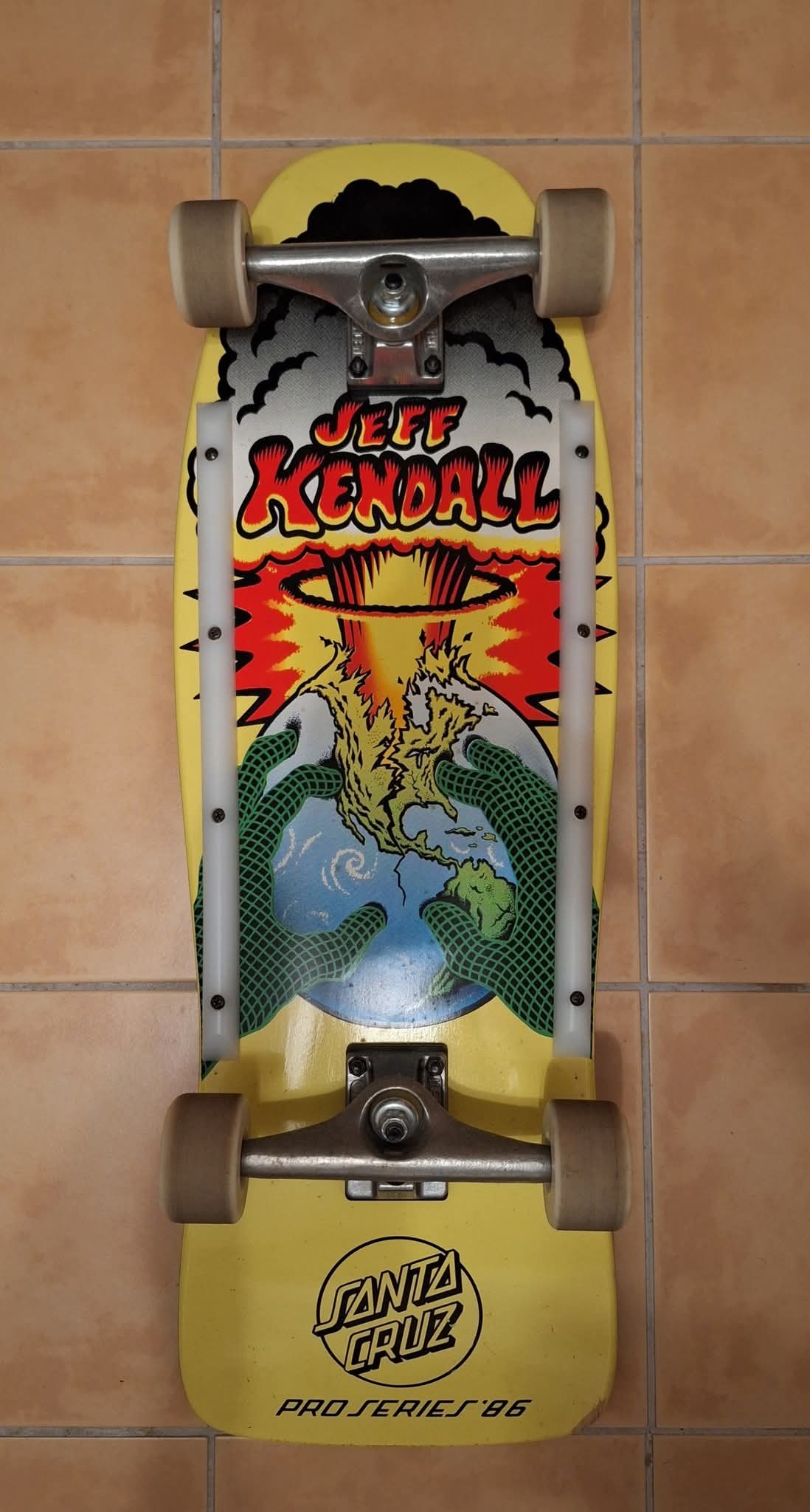 They guy who made me want to skate in 86 had this Kendall with