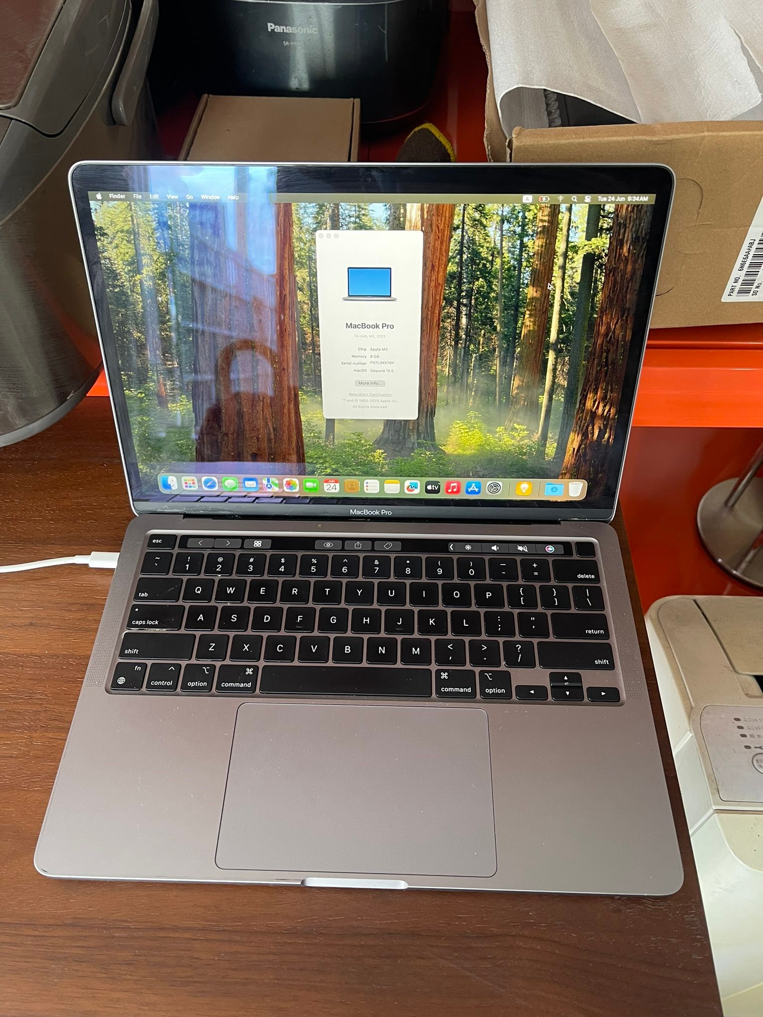 Macbook Pro 2022: m2/8G/256G/13 inch sale 650$ error wifi