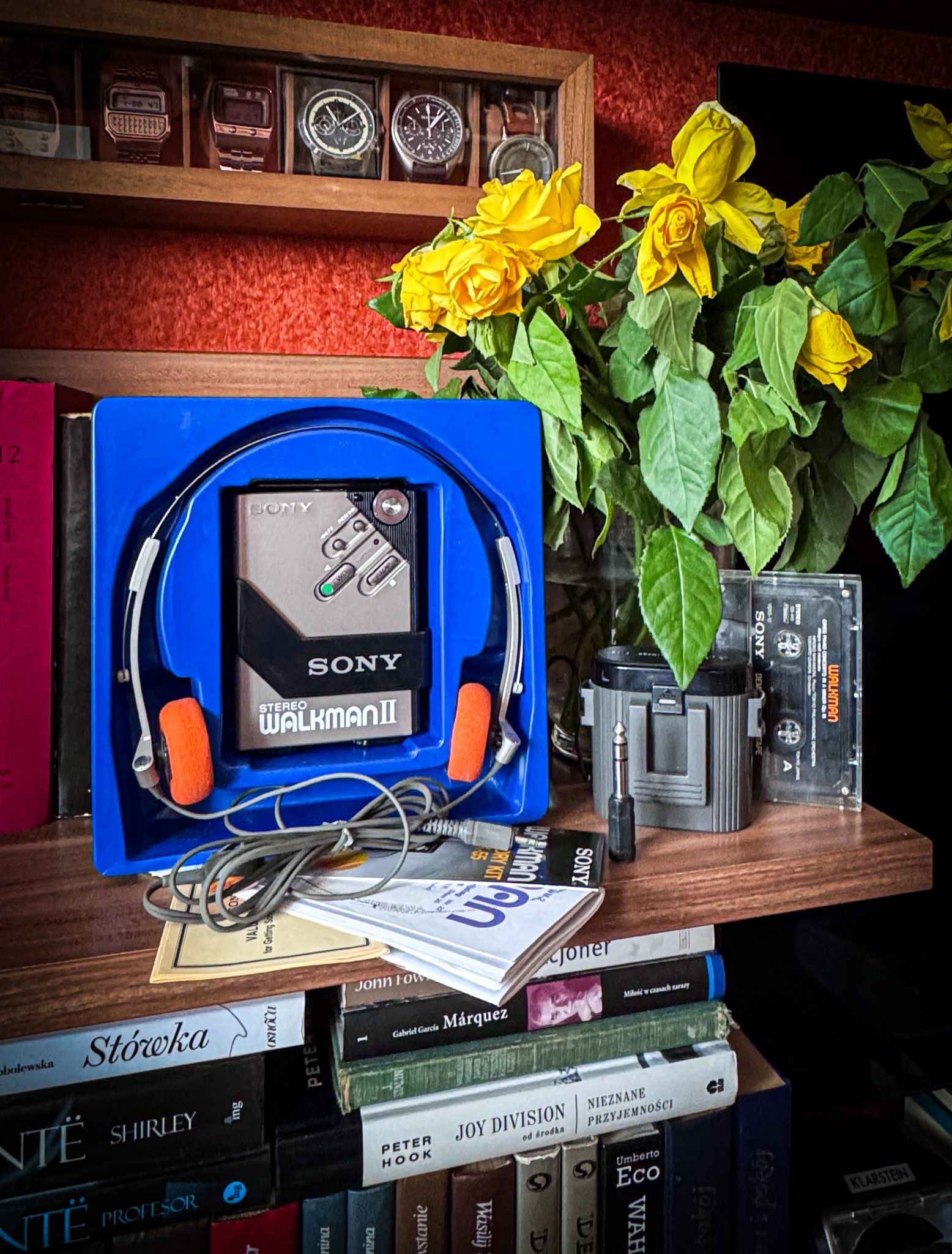 Complete Sony WM-2 Walkman set with MDR-4L1S headphones