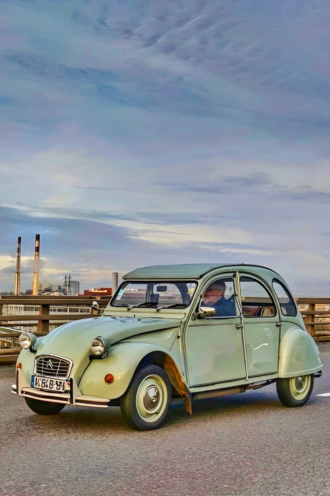 Citroen 2CV gearbox by unknown.