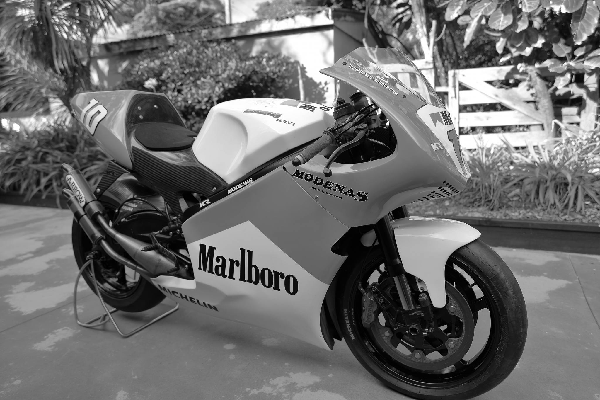 Expert photos of Modenas KR3 motorcycle