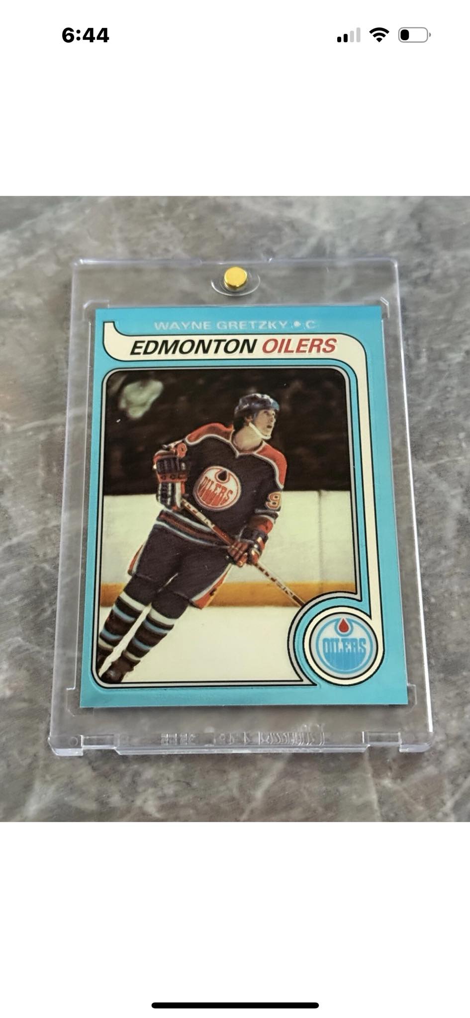 How to identify refractor vs standard 90s Topps Finest cards?