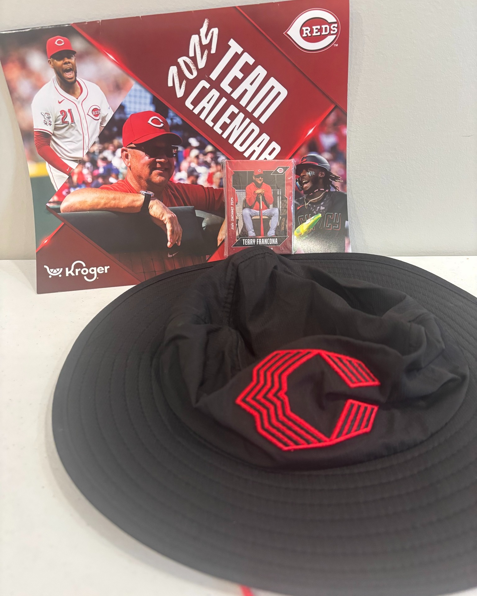 The Clubhouse - 🚨Cincinnati Reds Bundle🚨 Our next Reds... | Facebook