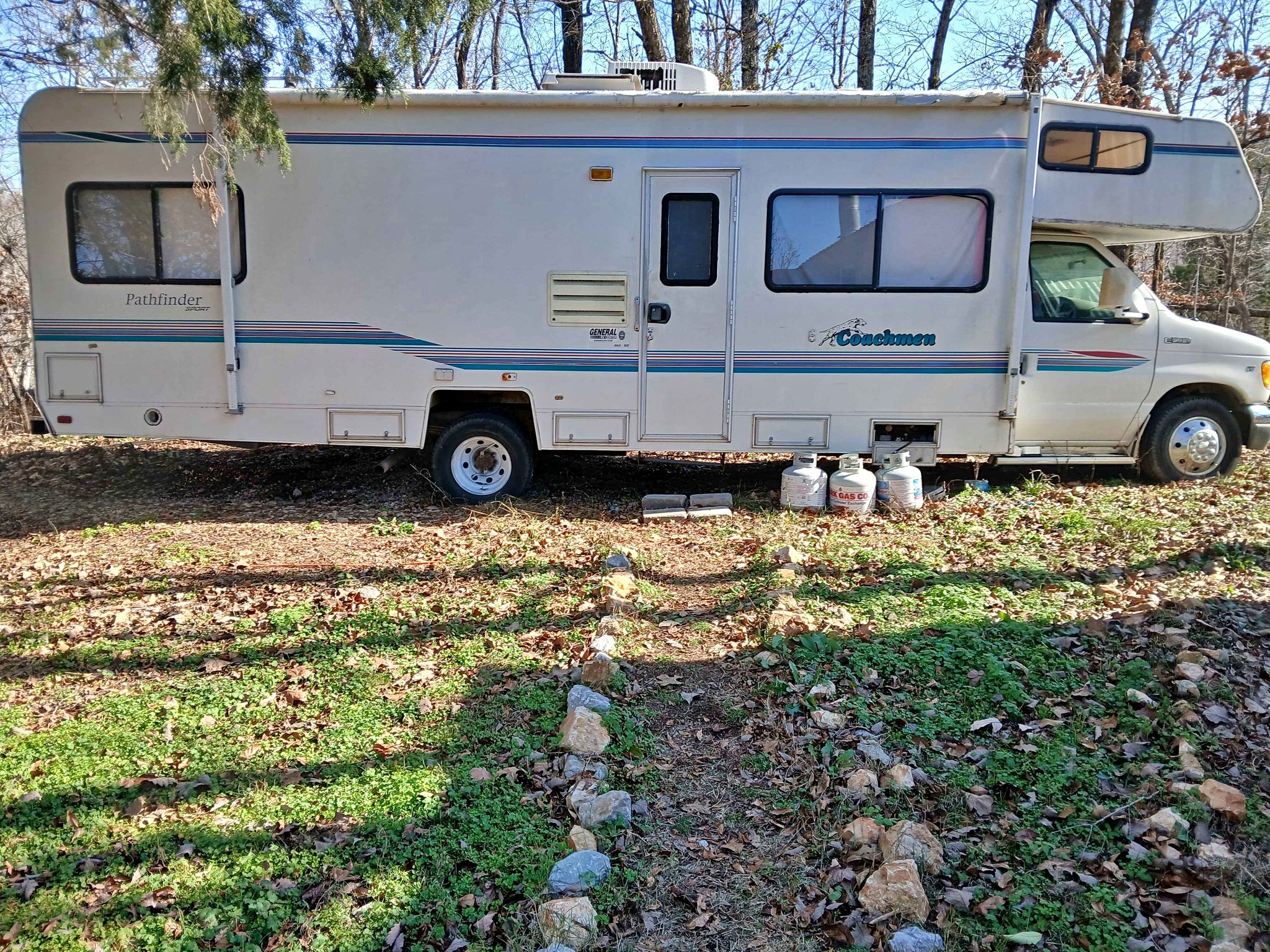 1999 Coachman F350 - RVs & Campers - Linden, Tennessee | Facebook ...