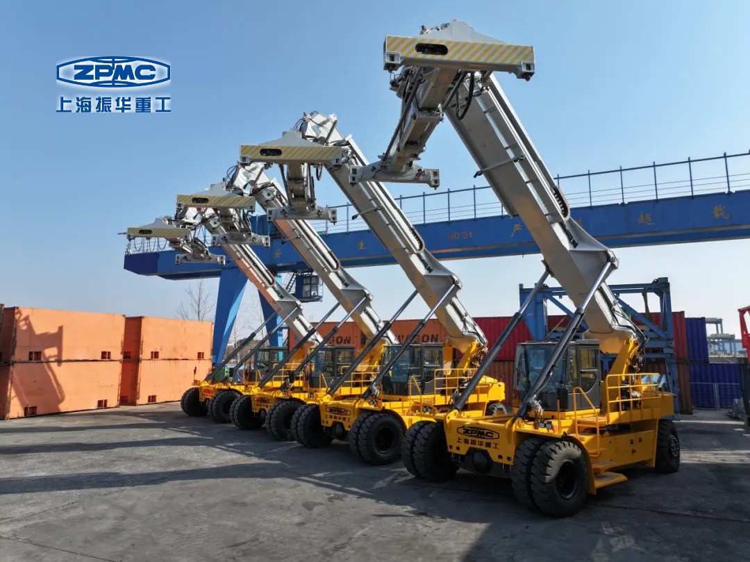 ZPMC - ZPMC's groundbreaking eight-tier empty container reach stacker ...