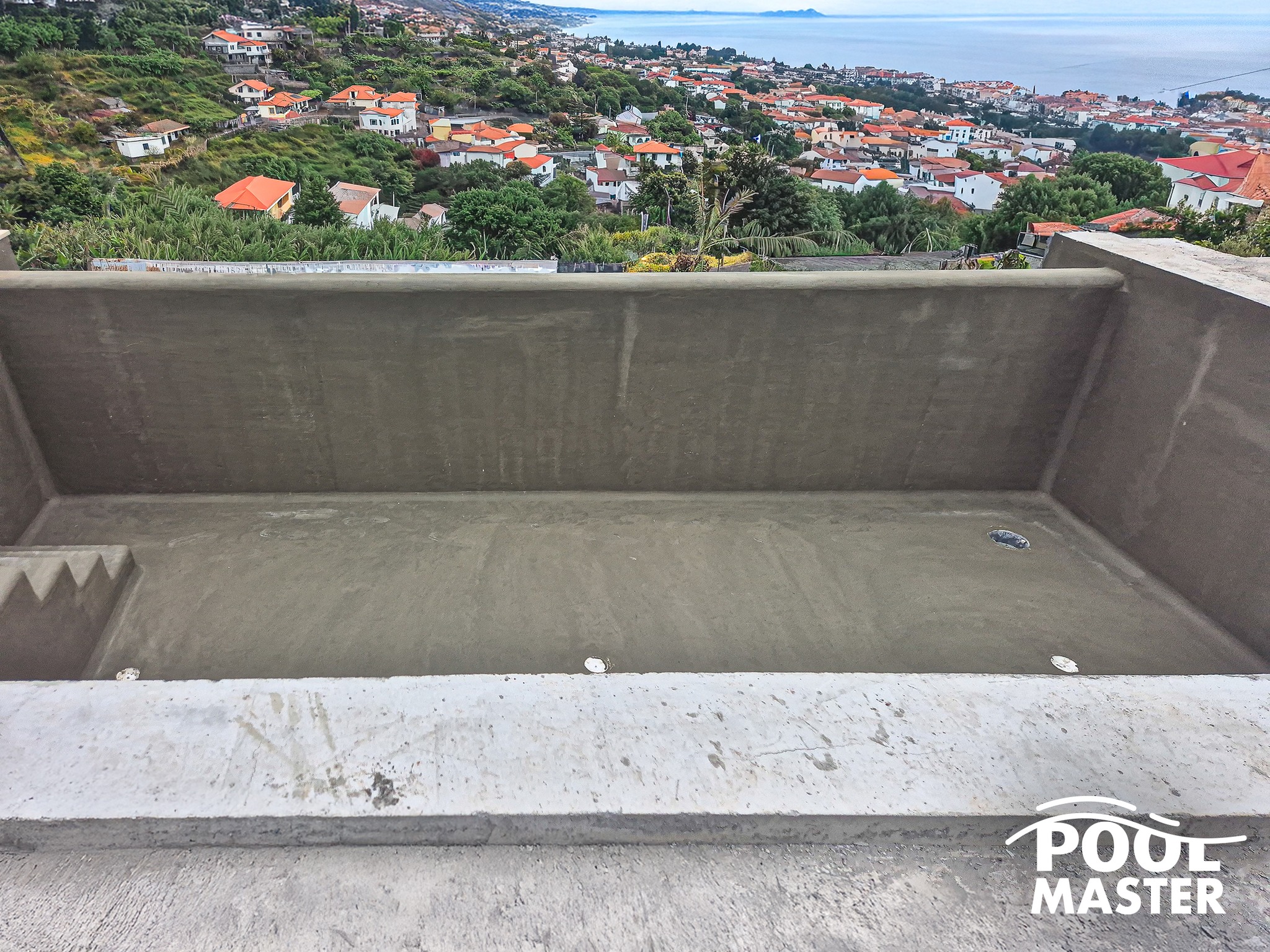 Pool - A Pool Master orgulha-se de apresentar mais uma obra de ...