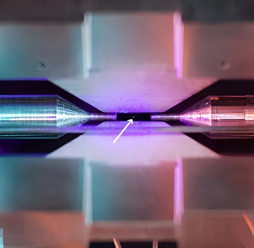 Black - You’re Looking at a Single Atom—Suspended in Mid-Air ⚛️📸 Yes ...
