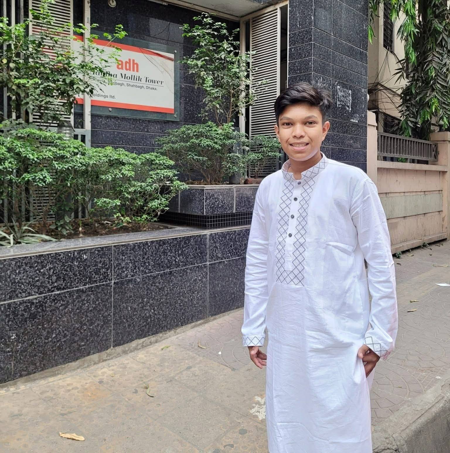 Samit Hoque