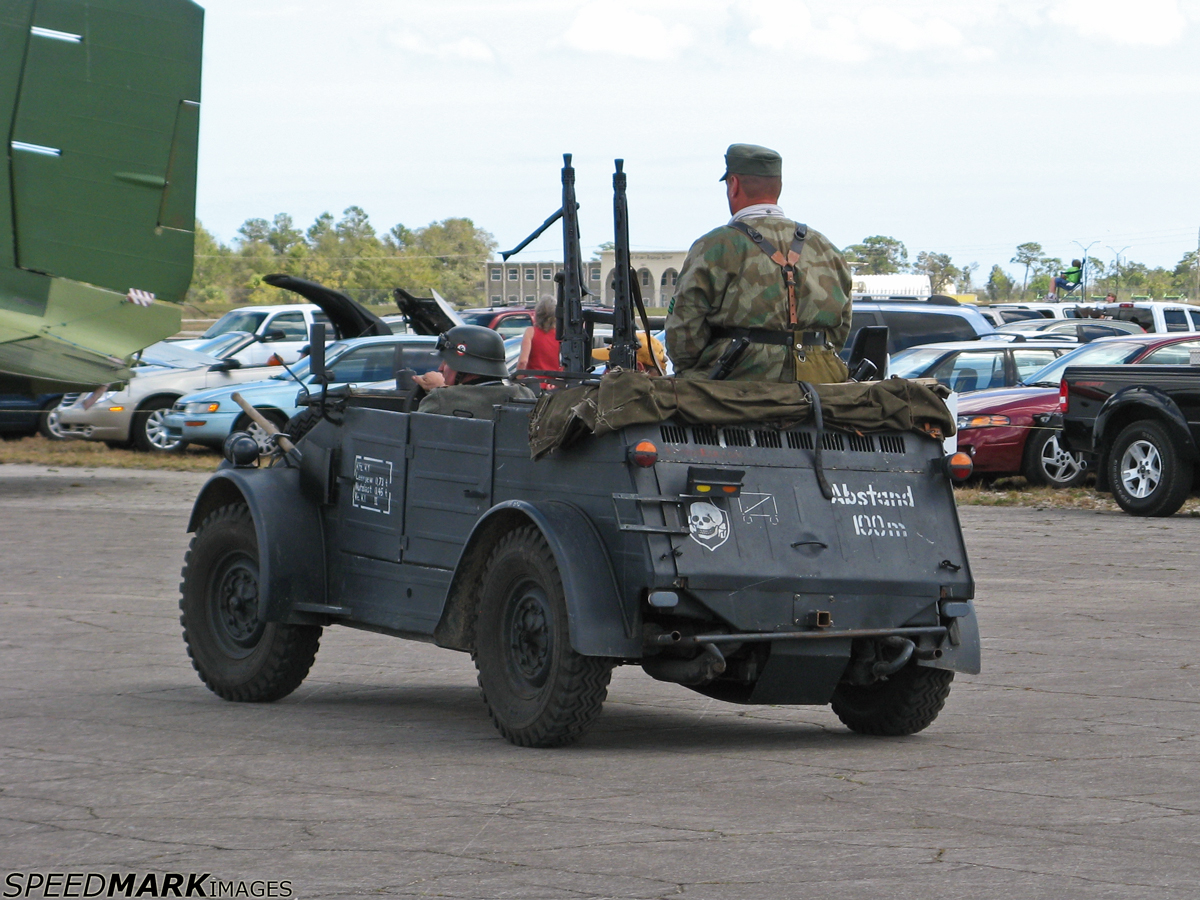 KUBEL TYPE82 1942 WAGEN MINICHANPS　VW