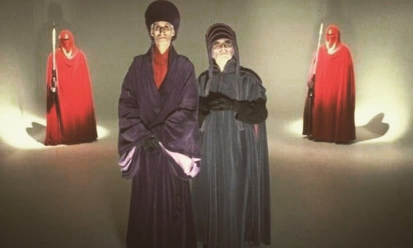 ZONA - Setting up a scene on the Executor’s Bridge set. #starwars # ...