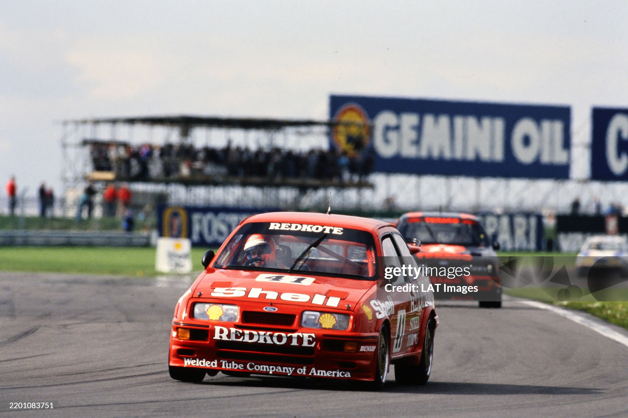DJR Club 17 | World's Fastest Sierra - In Action at Silverstone, 1988 ...