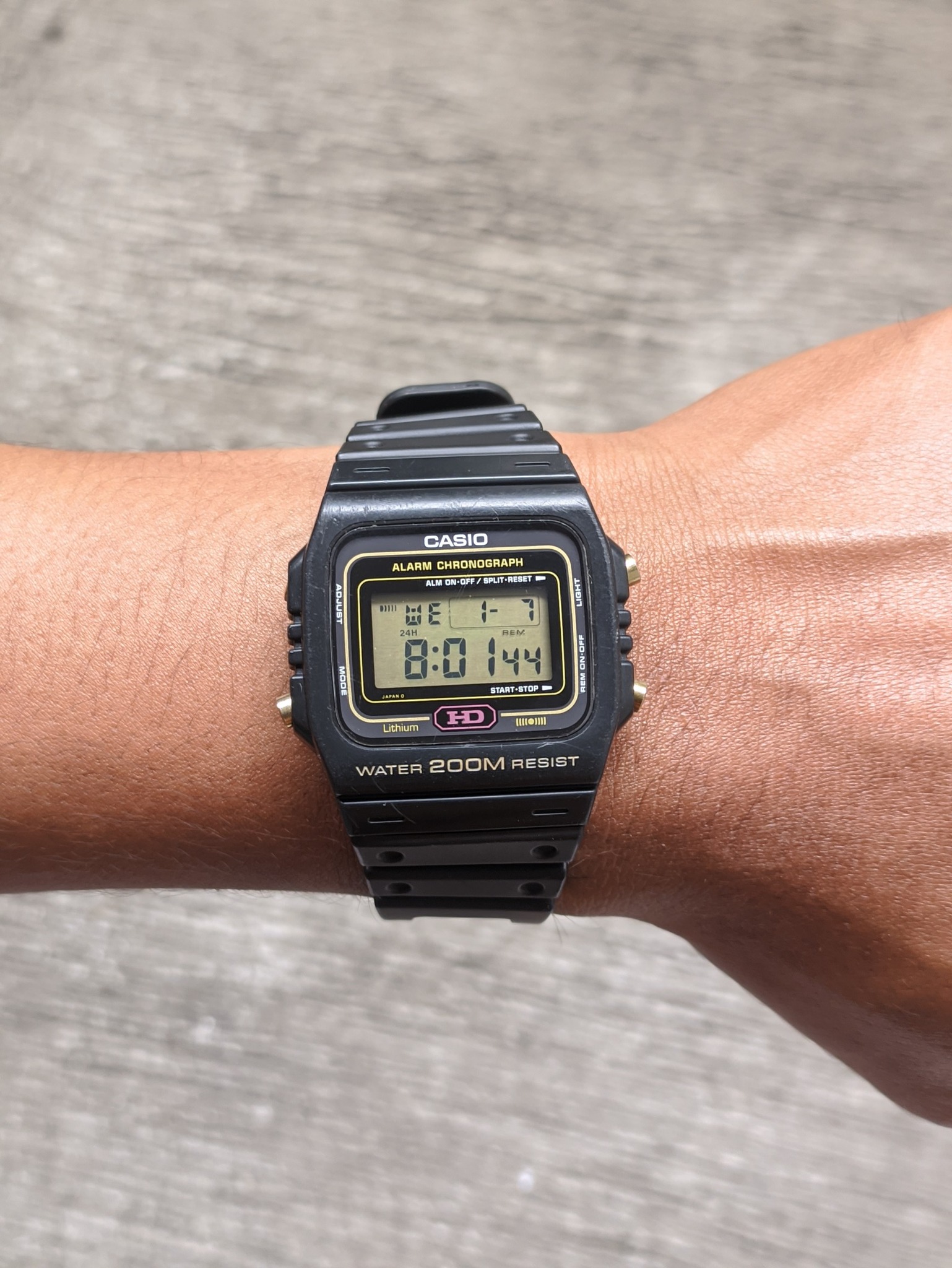 Dating a Casio A270 watch from the early 80s