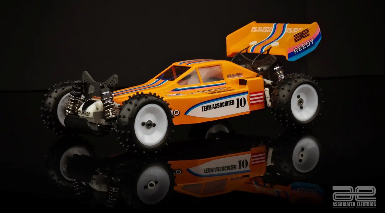 Yokomo YZ-10 with RxD conversion kit in RC10 classic livery