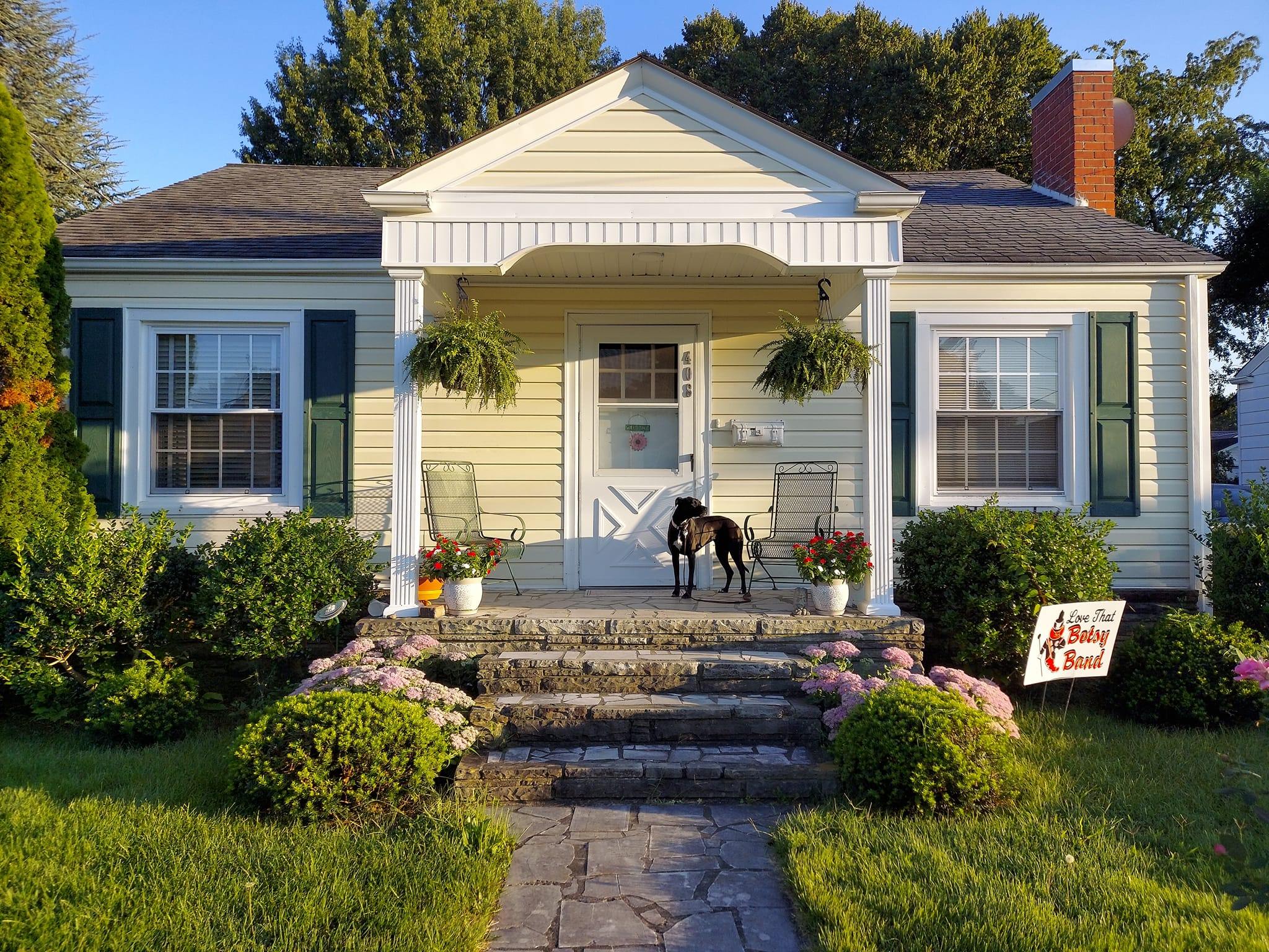 Bungalow Vs Cottage House Styles