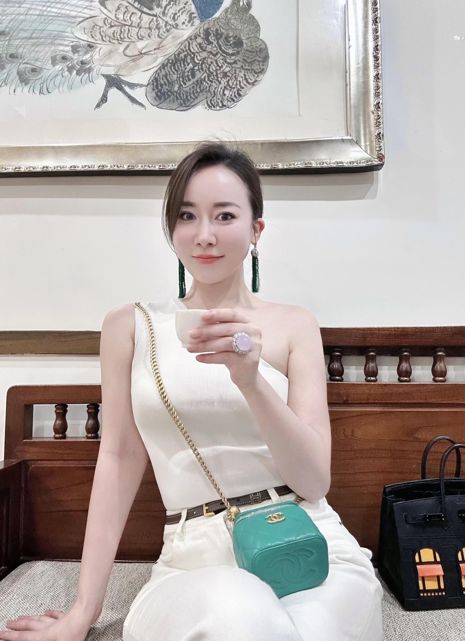 李茹 - 李茹 updated her profile picture.