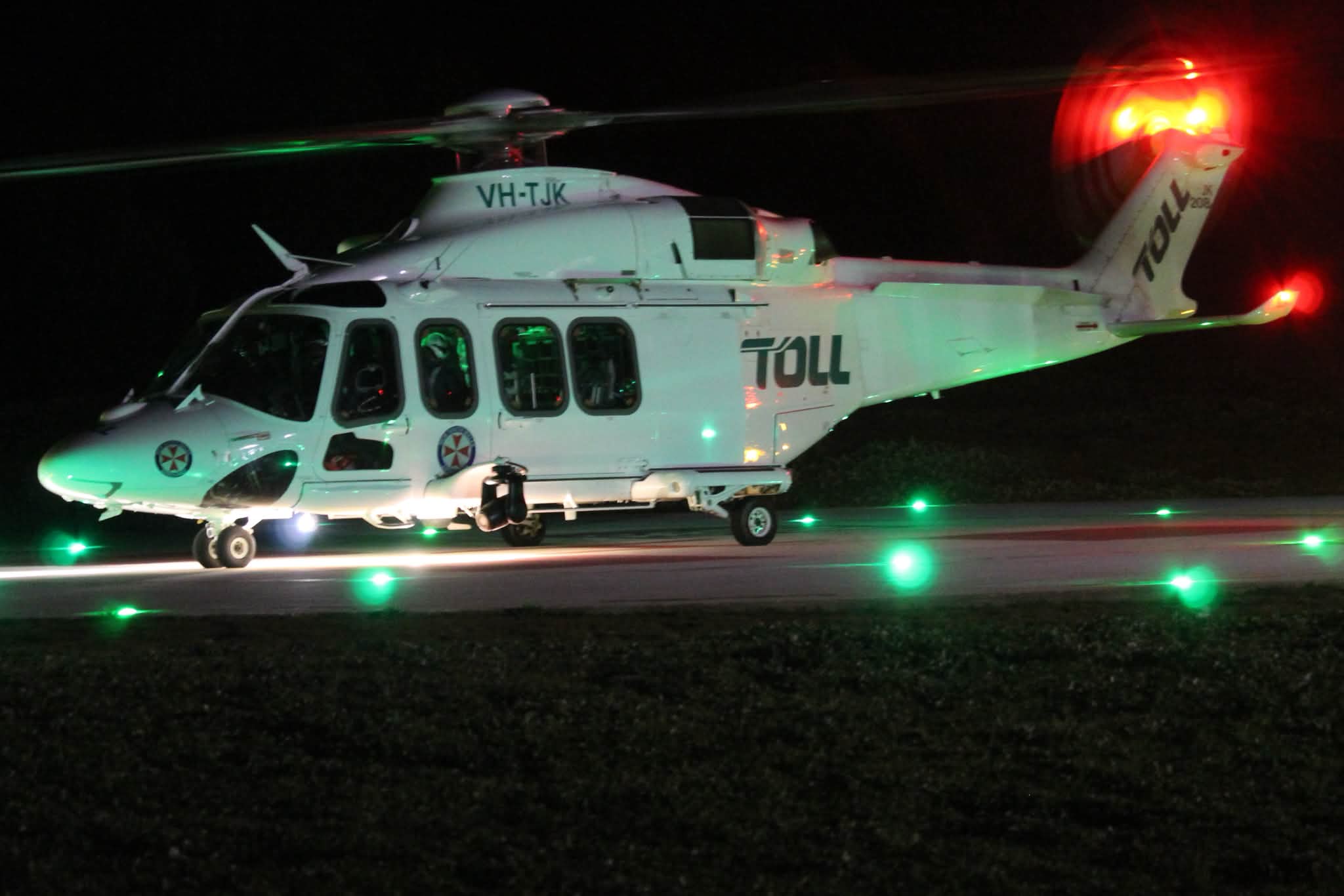 航空機・ヘリコプター Vaustralia Helicopters - Australian Flying