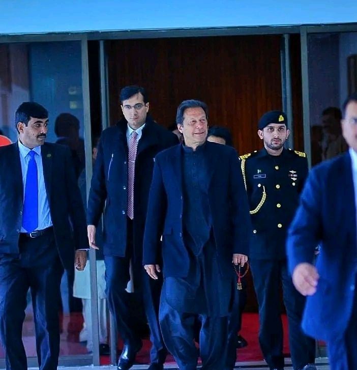 جو لوگ ایمان لے آئے ، اللہ ان کے خوف دور کر دیتا ہے #pti #imrankhan # ...