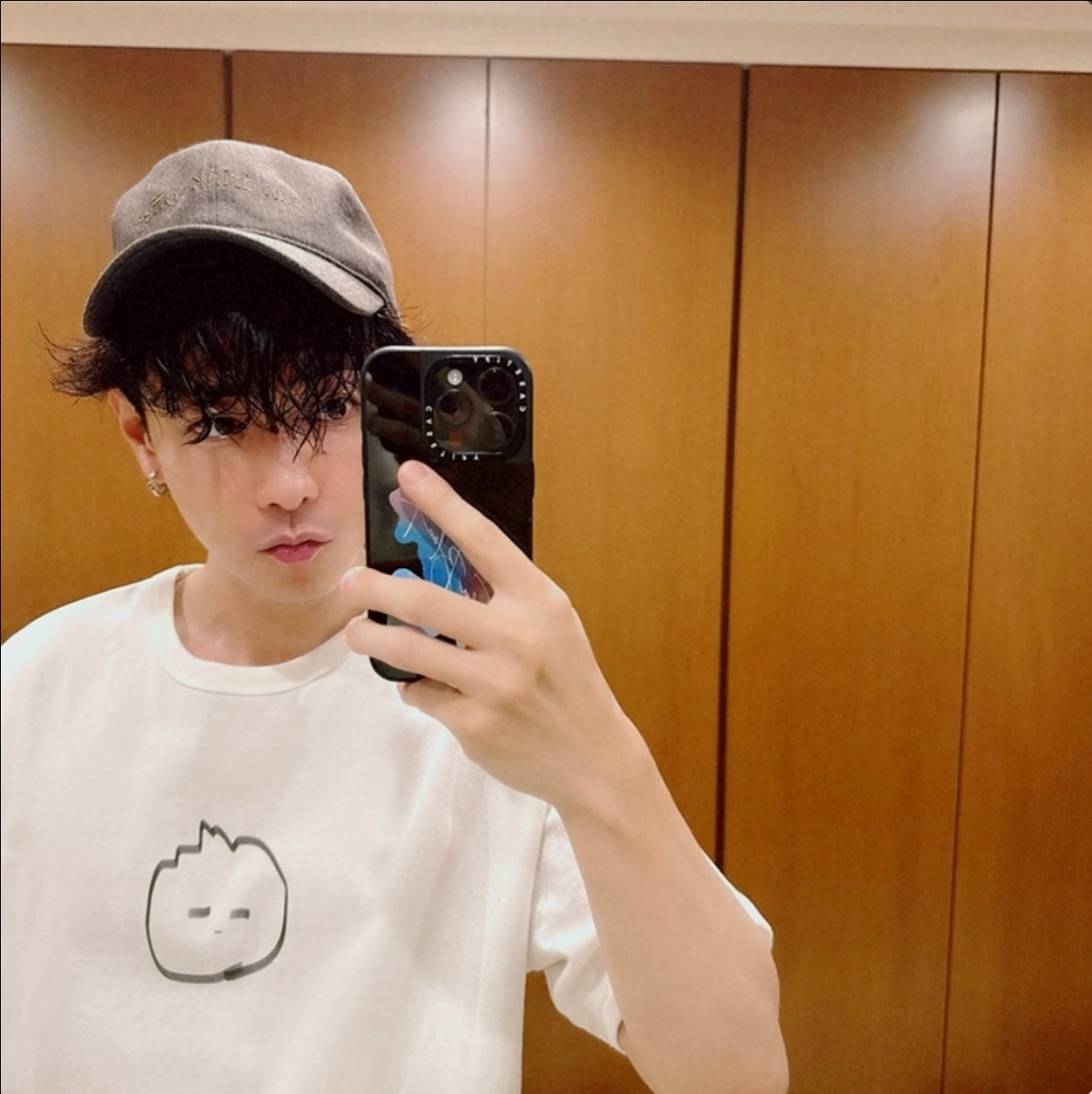 Satoh Takeru LINE update — 2025.08.15 All rights belong to the