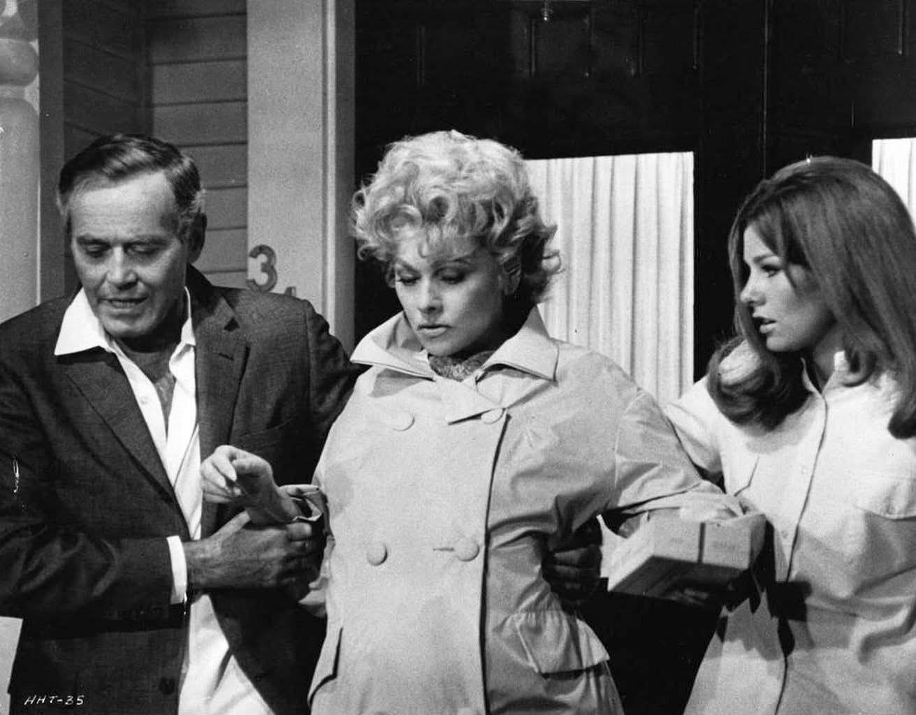 TV - Henry Fonda, Lucille Ball and Nancy Roth in Yours, Mine and Ours ...