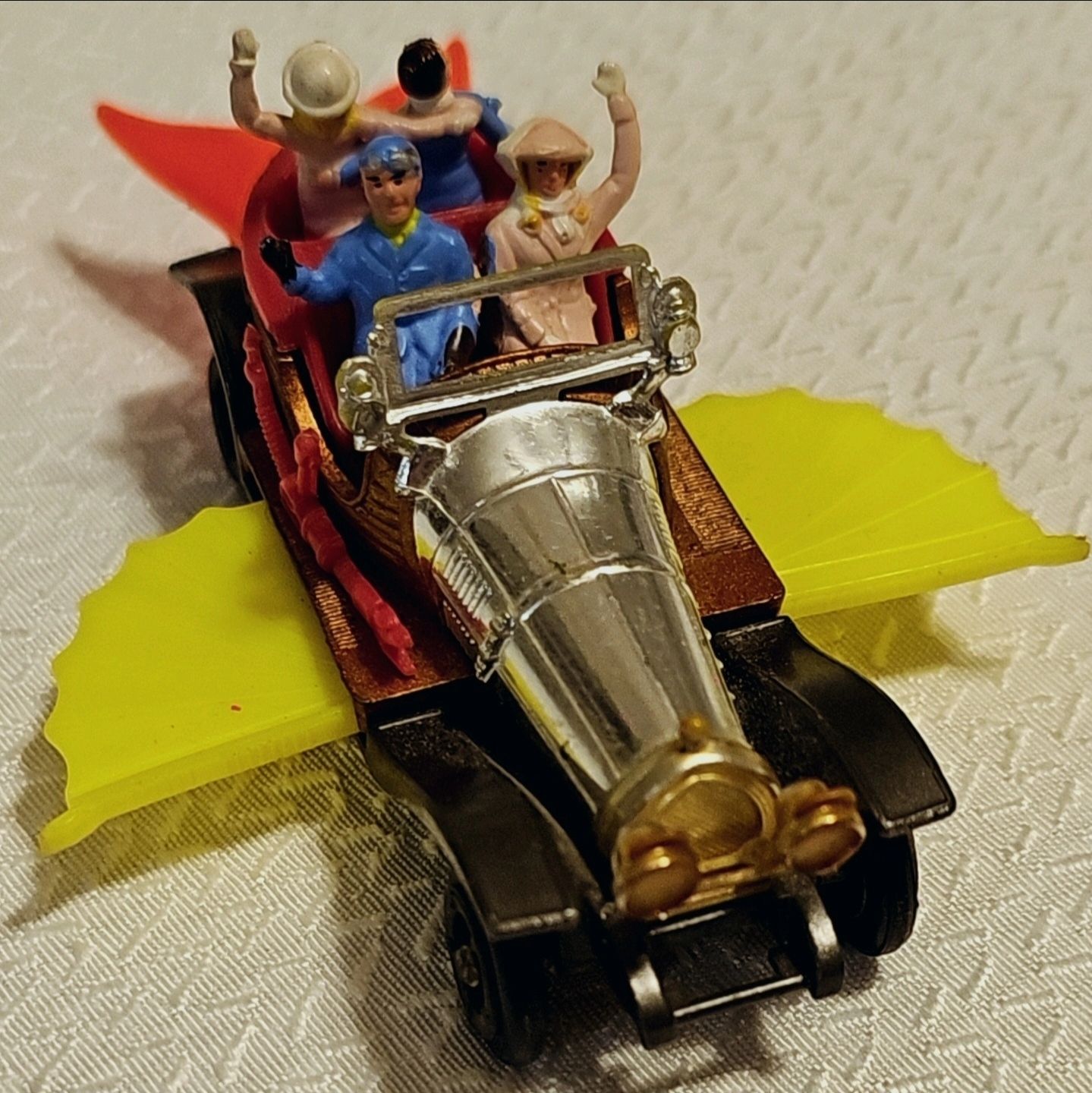 husky models chitty chitty bang bang箱無し Vintage Review: 1968