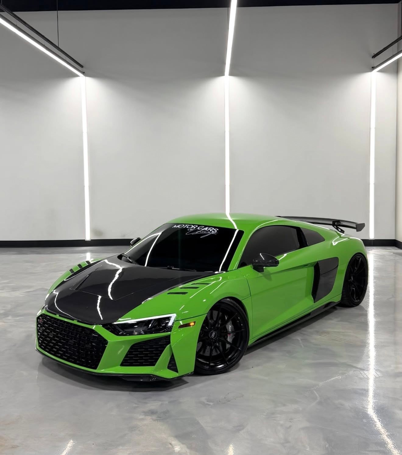 2020 Audi R8 (5.2L V10 Engine) ??