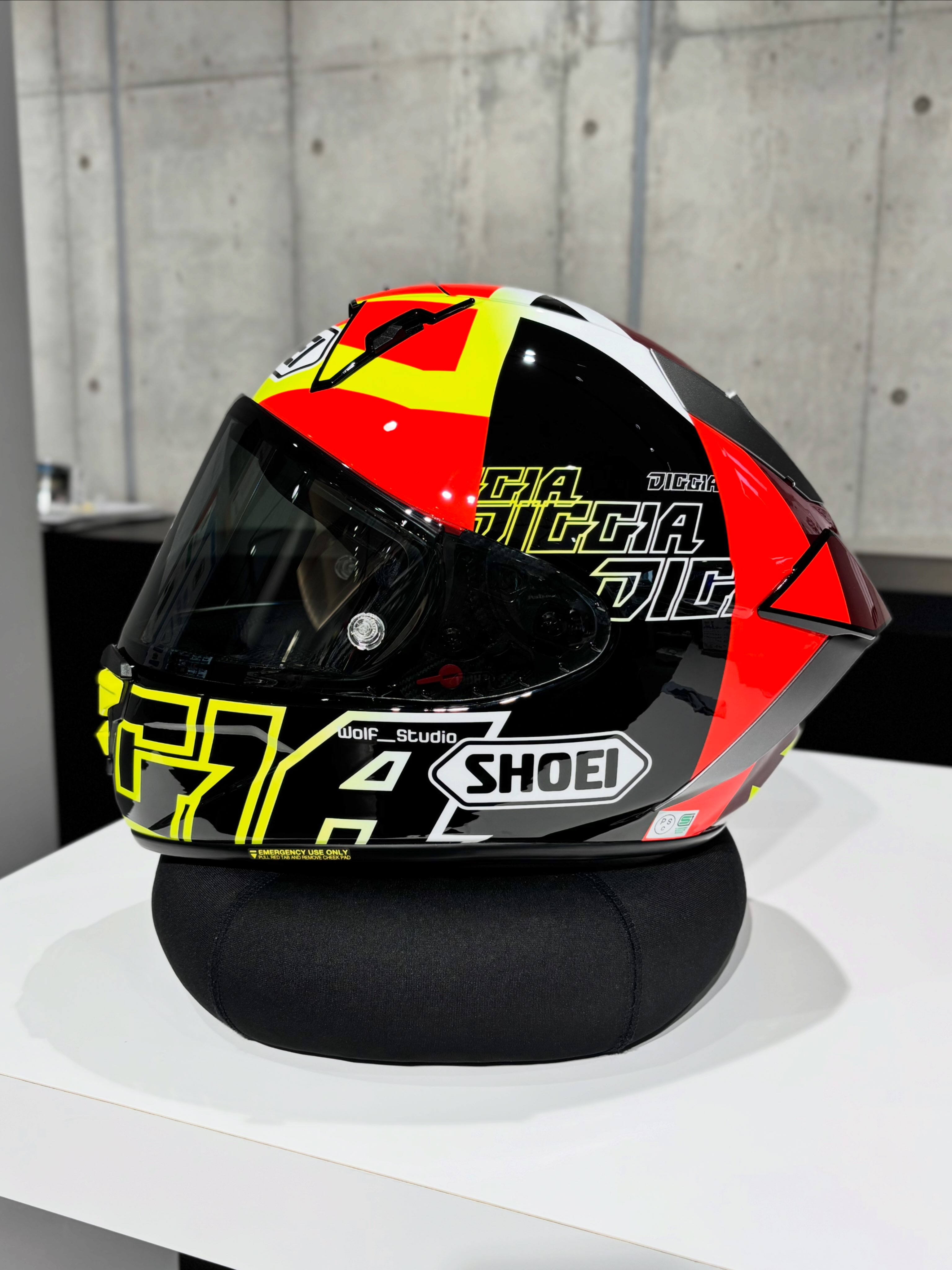 SHOEI - 本日より発売の『バリバリ伝説xSHOEIコラボグッズ』についての
