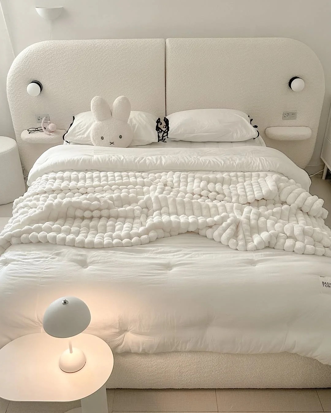 Decor nhiều chút added a new photo. - Decor nhiều chút