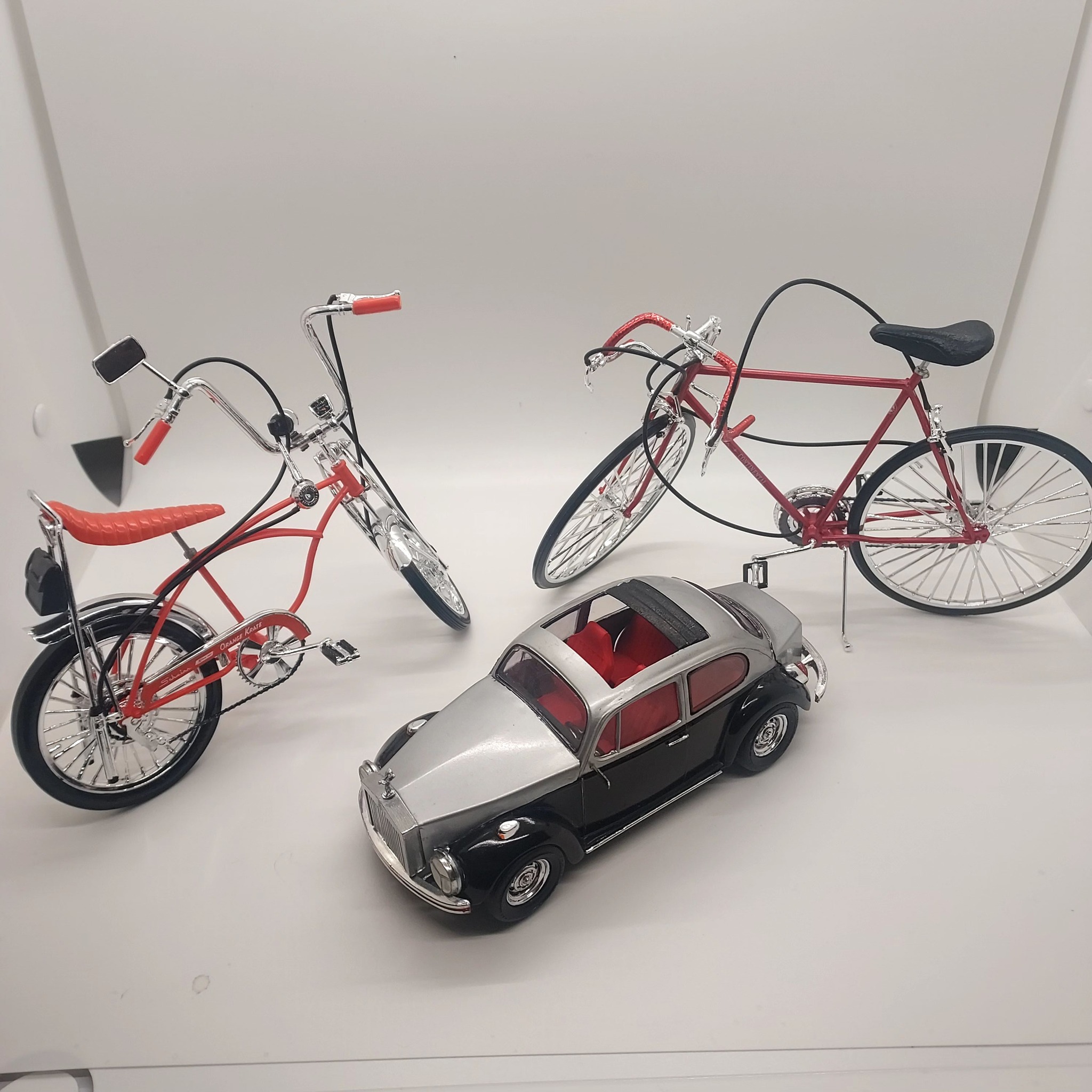 miniature schwinn bicycle Elm Bike, 14 Inch Bike for Kids, Ages 3-4, SmartStart Ergonomic Design for Kids, Adjustable Seat Grows with Child, Rear Coaster and Front Caliper Brake, Training : Sports & Outdoors This push handle easily is removed when the child learns how to ride alone Kids' Bikes | The History