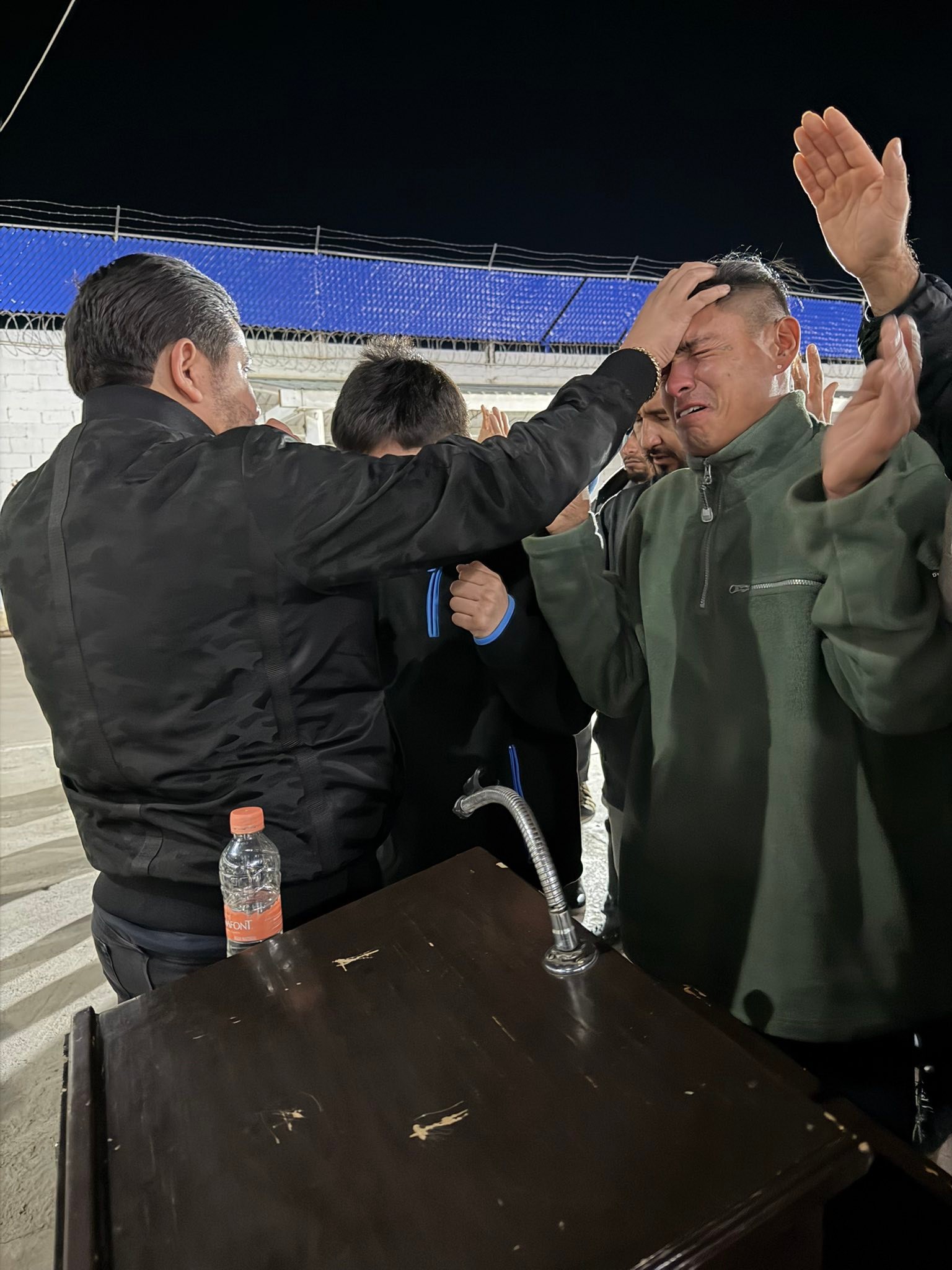 Padrino Alexis - Y lo vil del mundo y lo menospreciado... | Facebook