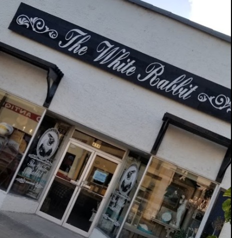 The White Rabbit Vintage Shoppe: 418 | Weslaco TX