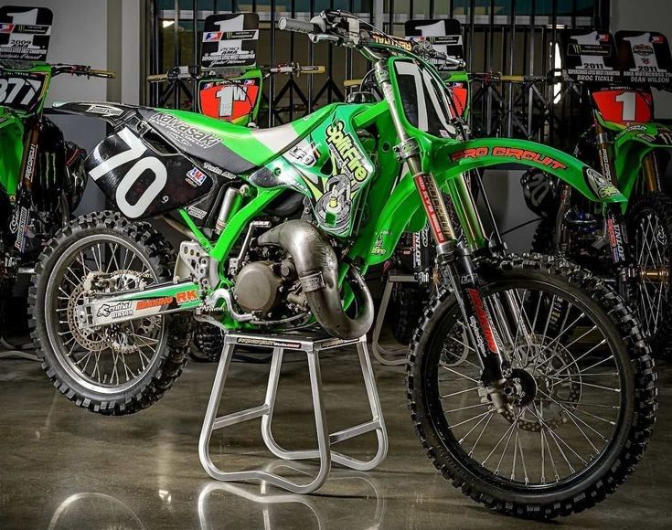 Ricky Carmichael's 1997 Kawasaki Team SplitFire KX125 💚💚💚