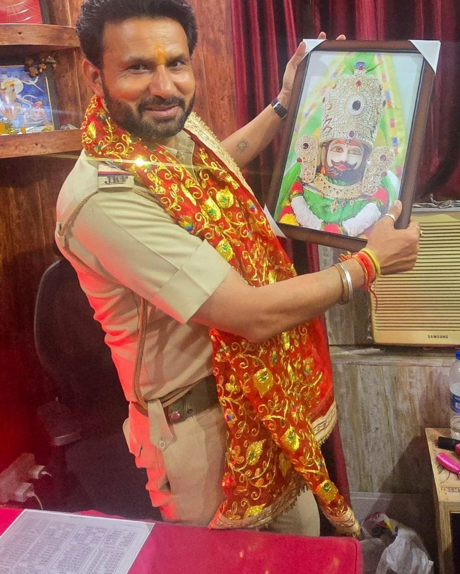 Jammu - *Congratulations to ASI Raj Singh on receiving the Police DGP ...