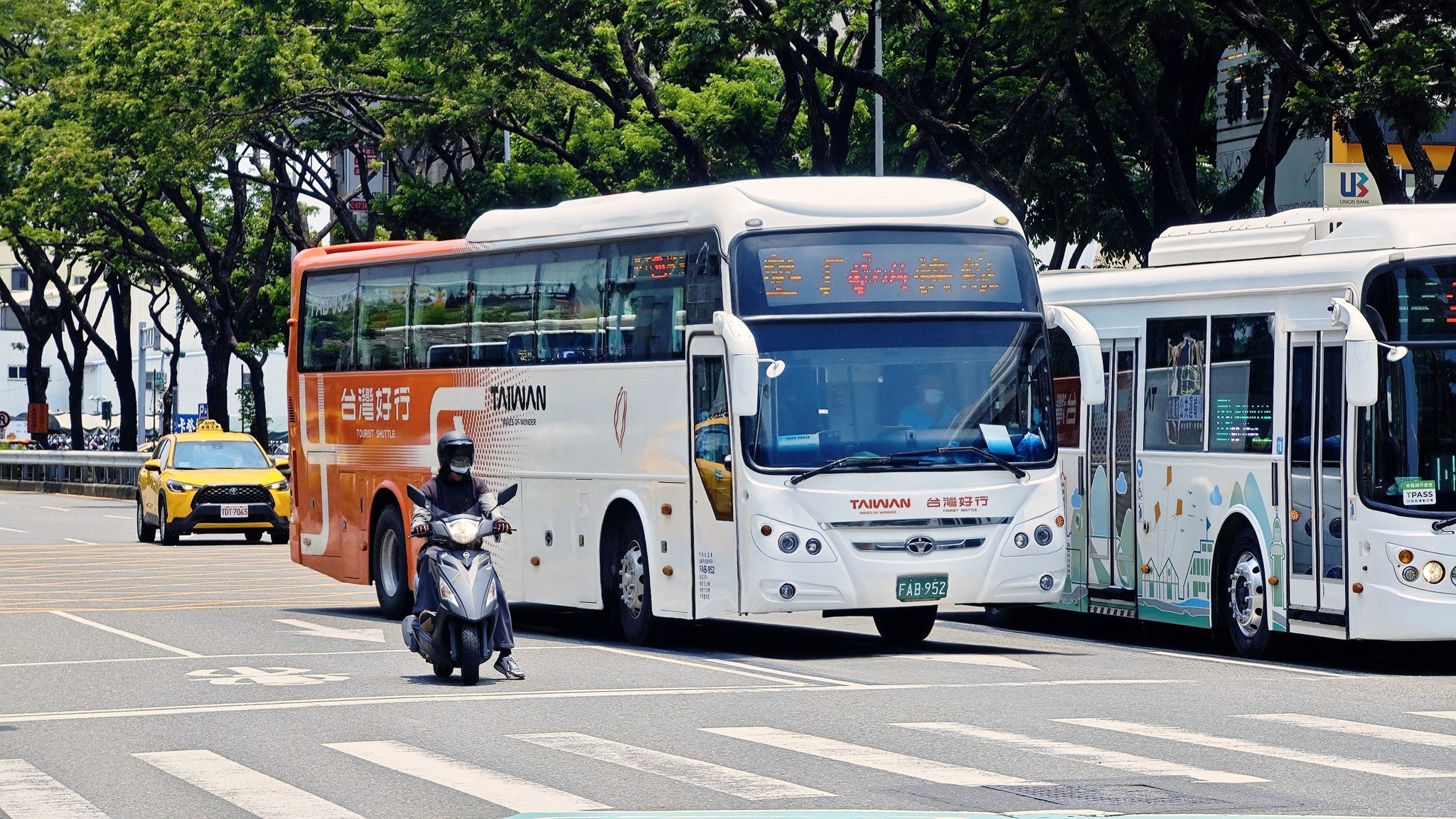 台灣巴士文化討論群 | 再見啦 國光高墾共營車隊( ^3^ )╱~~ | Facebook