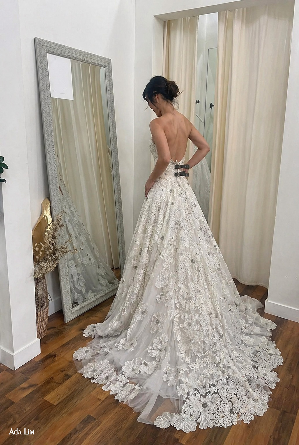 lara dawson beaded wedding dress Should I confess to my fiance about buying a over budget? With an open back collection:geneva-dress-see-it-in-your-size Size:XS / US 4 Plus size Petal and Pup Women's