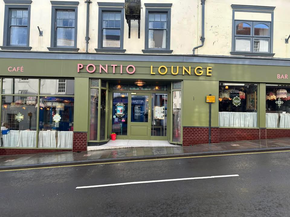 Pontio Lounge | Chepstow